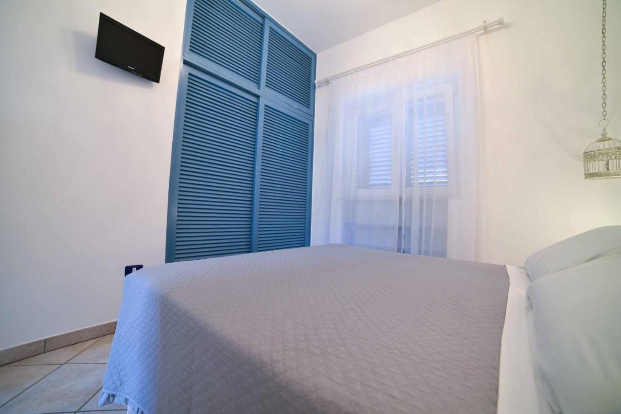 La Caletta Bed And Breakfast トッレ・サンタ・サビーナ エクステリア 写真