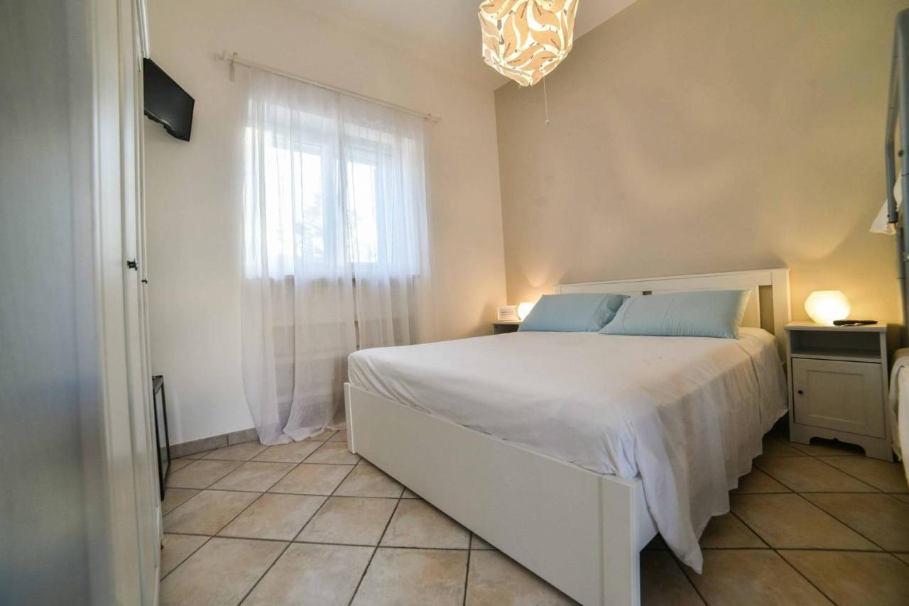 La Caletta Bed And Breakfast トッレ・サンタ・サビーナ エクステリア 写真