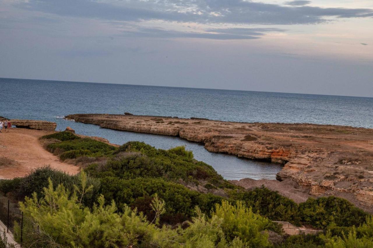 La Caletta Bed And Breakfast トッレ・サンタ・サビーナ エクステリア 写真